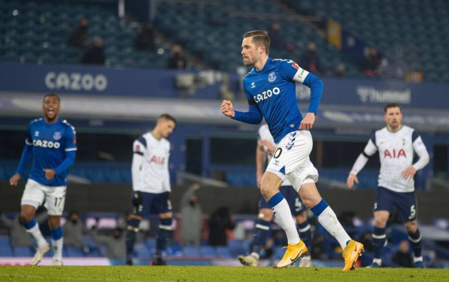 三名前场球 三名前场球