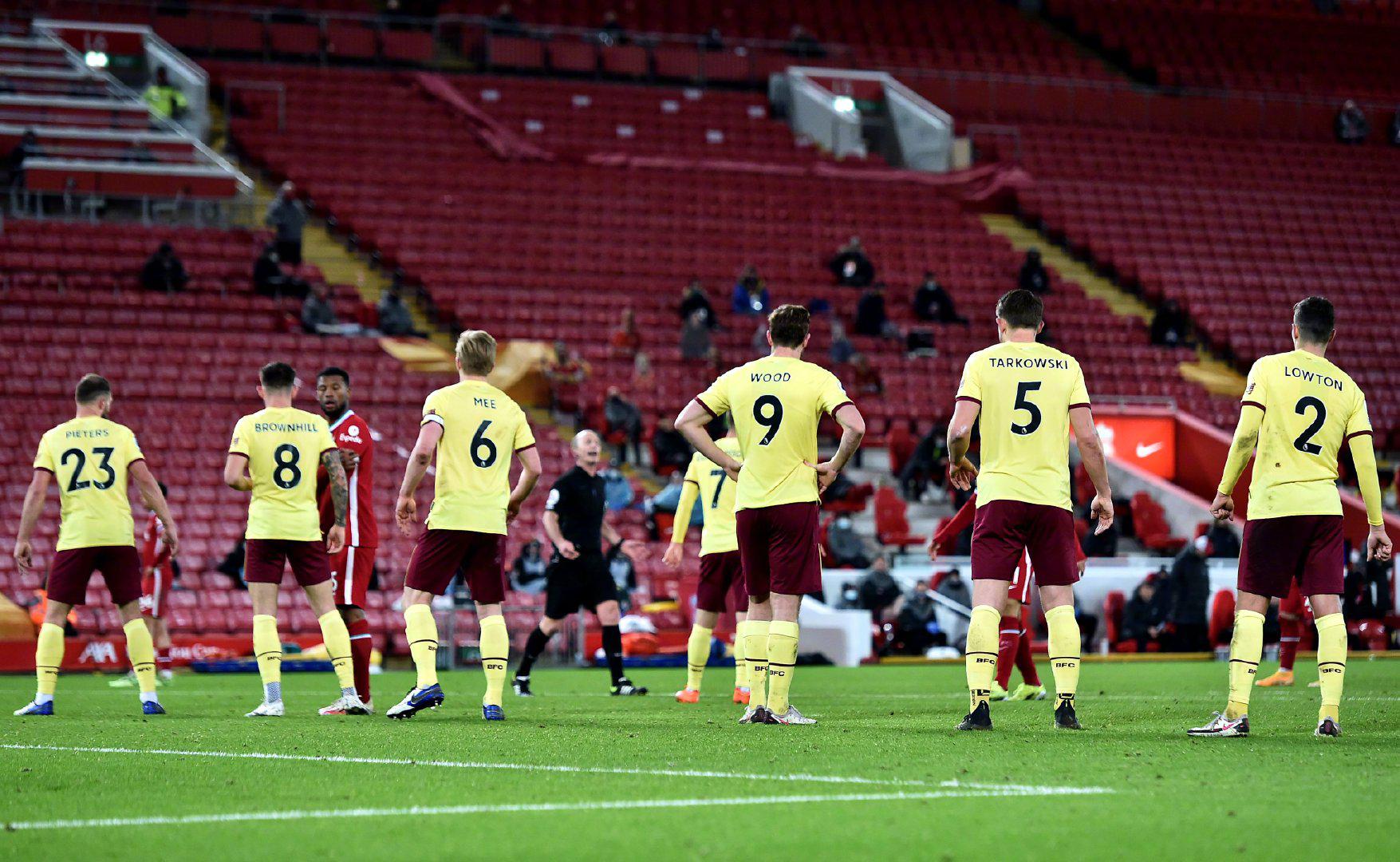 岸的俱樂部 岸的俱樂部